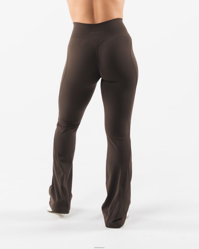 femmes vêtements 46FZDN398 Alphalete pantalon évasé aura cachemire marron