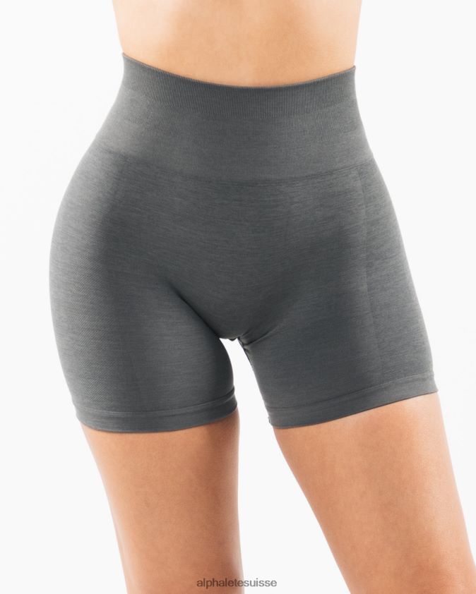 femmes vêtements 46FZDN343 Alphalete amplifier court 4,5