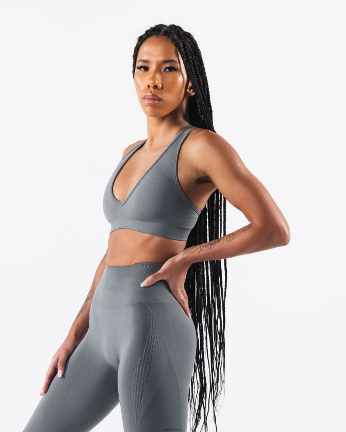 femmes vêtements 46FZDN5 Alphalete amplifier le soutien-gorge en v profond gris gratte-ciel