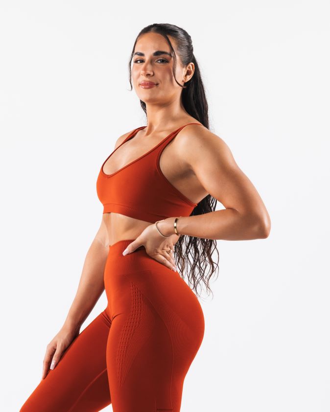 femmes vêtements 46FZDN8 Alphalete amplifier le soutien-gorge Excel Times Square Rouge